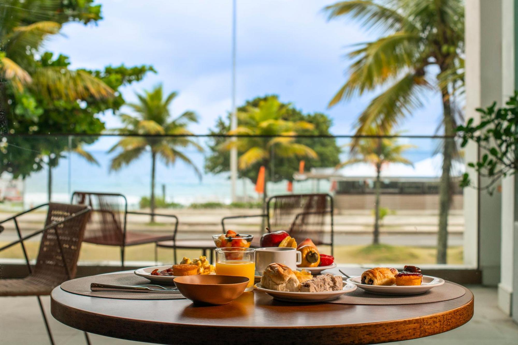 Lifestyle Laghetto Collection Hotel Rio de Janeiro Exterior foto A typical breakfast at the hotel