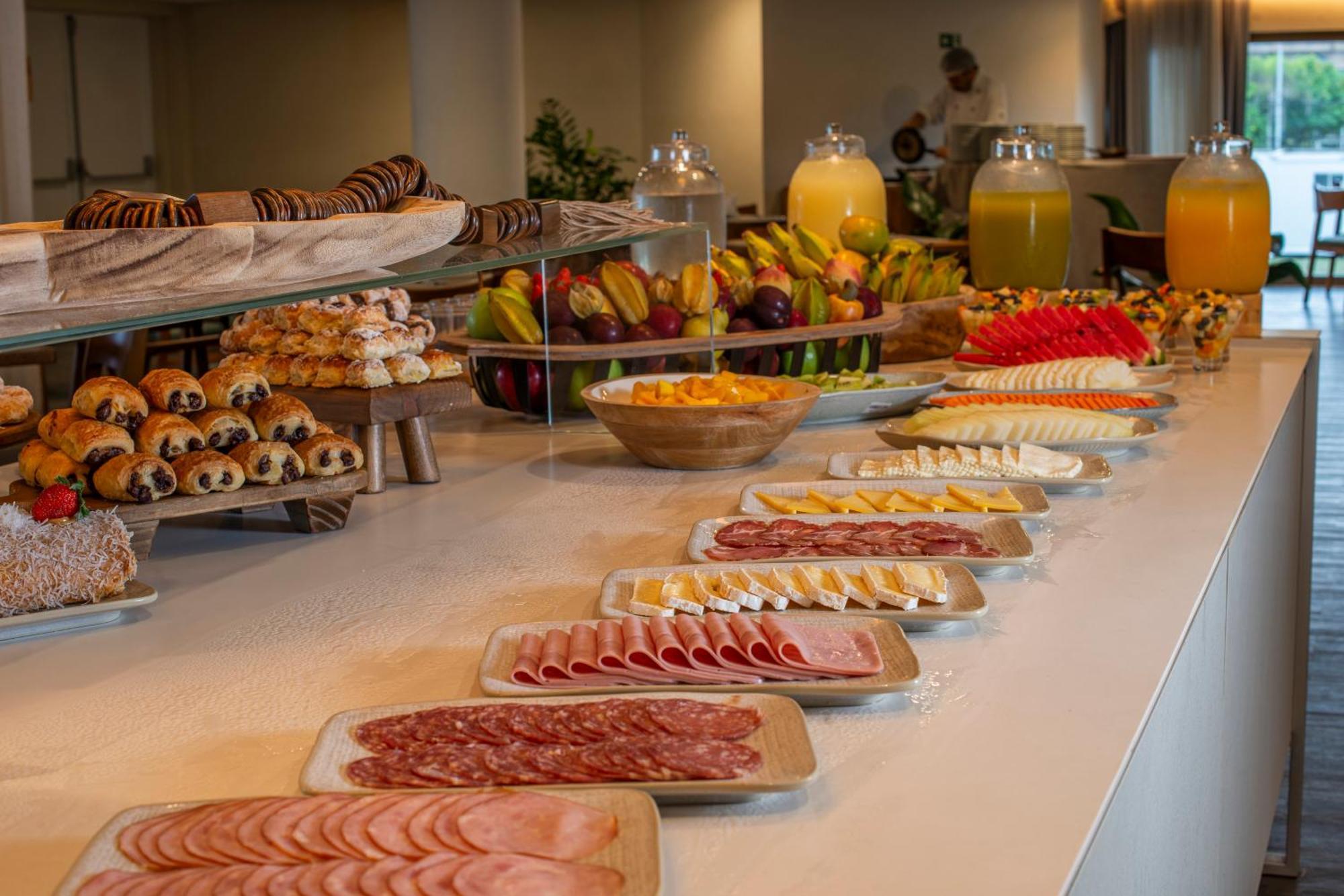 Lifestyle Laghetto Collection Hotel Rio de Janeiro Exterior foto A buffet